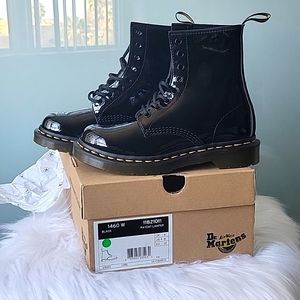 New Dr Martens Black Patent Lamper Boots